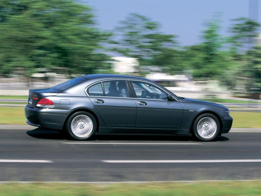  BMW 730d 2002 года  (фото 7 из 9)